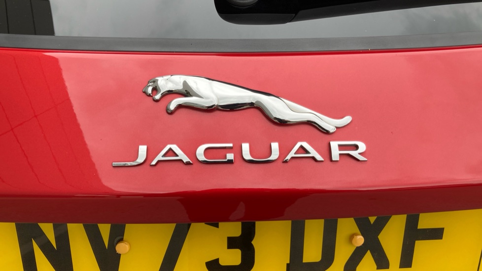 Jaguar E-Pace 2.0 D200 R-Dynamic S 5dr Auto Diesel Estate - Image 34