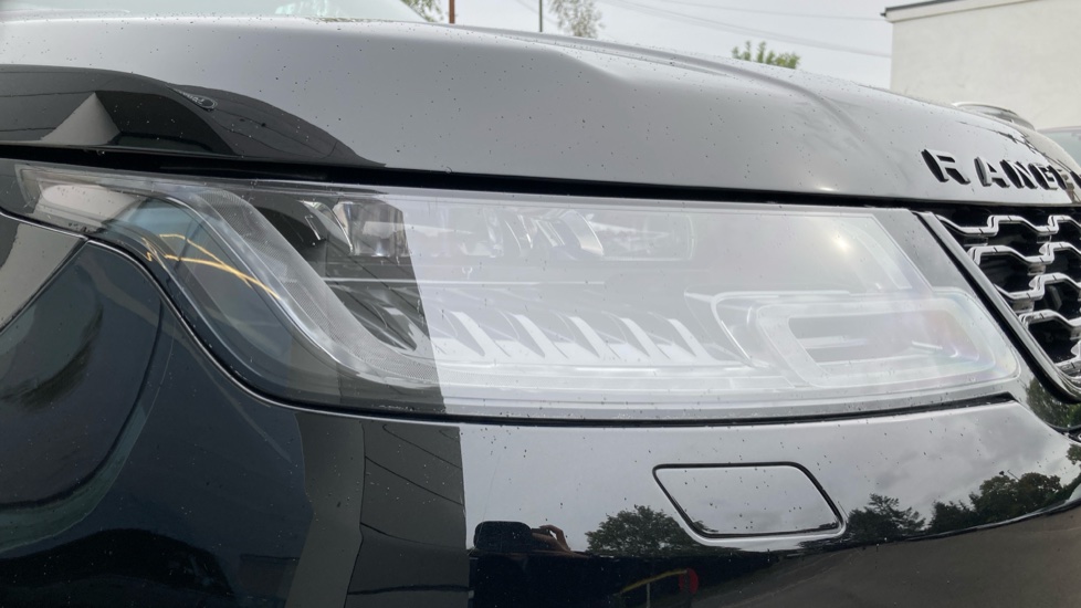 Land Rover Range Rover Sport 4.4 SDV8 Autobiography Dynamic 5dr Auto Diesel Estate - Image 17