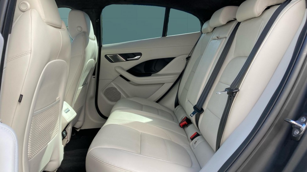 Jaguar I-Pace 294kW EV400 R-Dynamic HSE Black 90kWh 5dr Auto Electric Estate - Image 4