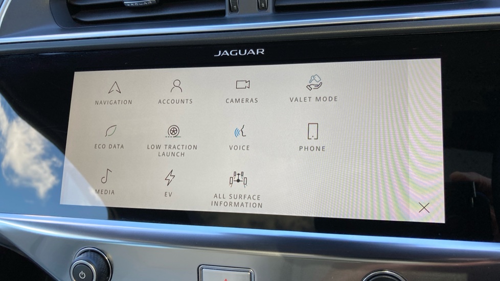 Jaguar I-Pace 294kW EV400 R-Dynamic HSE Black 90kWh 5dr Auto Electric Estate - Image 33