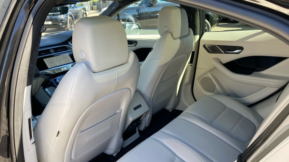 Jaguar I-Pace 294kW EV400 R-Dynamic HSE Black 90kWh 5dr Auto Electric Estate - Image 47