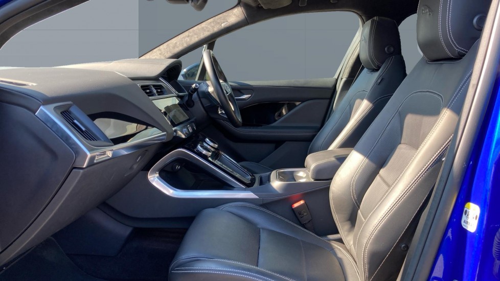 Jaguar I-Pace 294kW EV400 HSE Black 90kWh 5dr Auto 11kW Charger Electric Estate - Image 3
