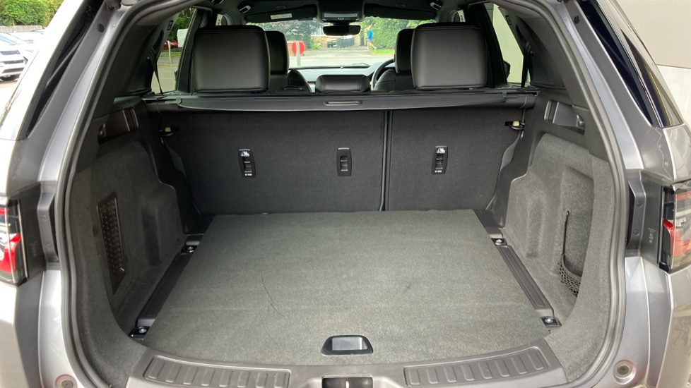 Land Rover Discovery Sport 2.0 D200 Dynamic SE 5dr Auto [5 Seat] Diesel Station Wagon - Image 10