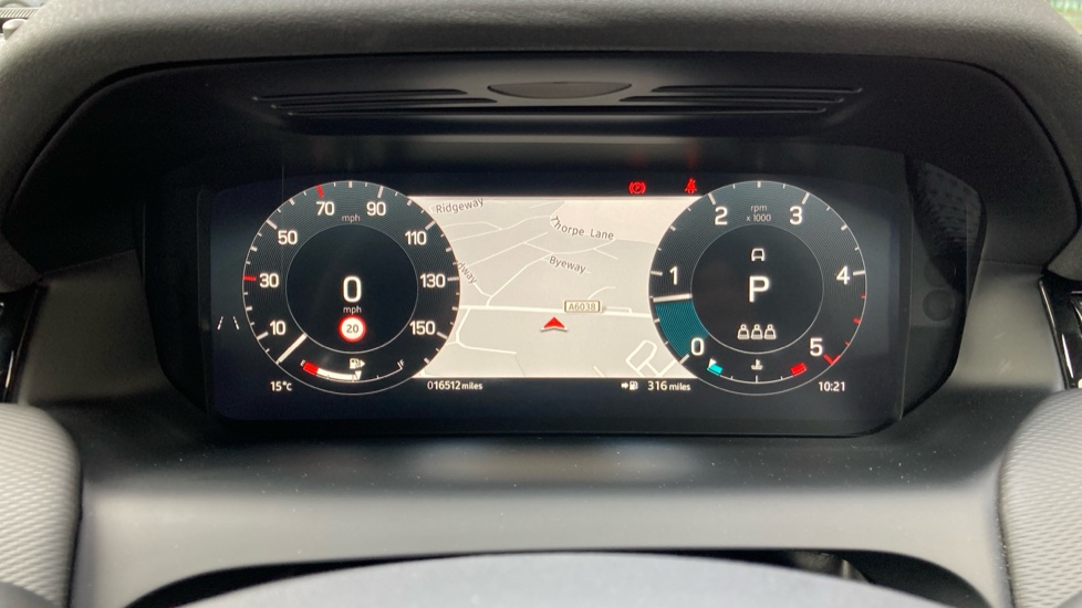Land Rover Discovery Sport 2.0 D200 Dynamic SE 5dr Auto [5 Seat] Diesel Station Wagon - Image 16