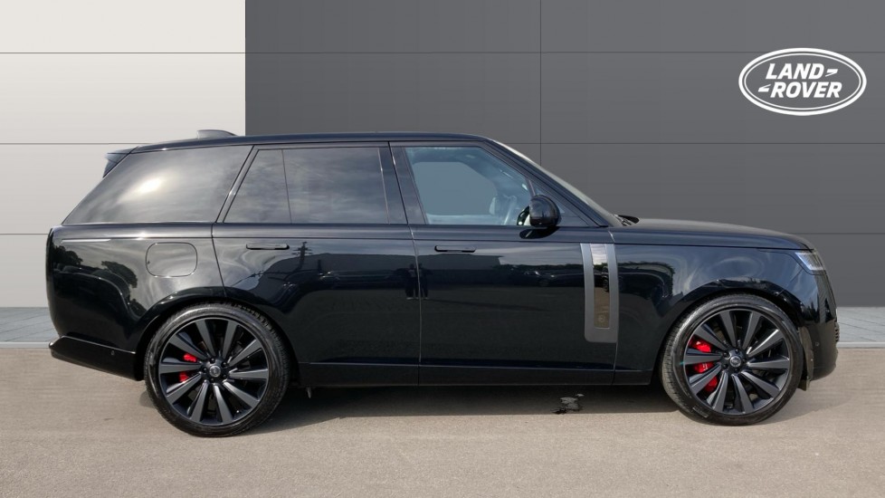 Land Rover Range Rover 4.4 P530 V8 SV 4dr Auto Petrol Estate - Image 5