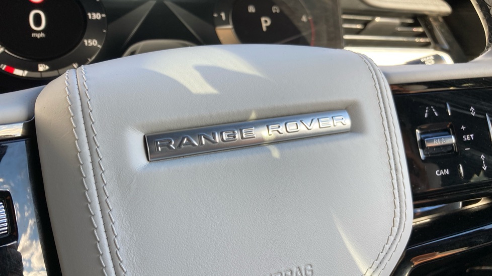 Land Rover Range Rover Sport 3.0 D300 Dynamic SE 5dr Auto Diesel Estate - Image 20