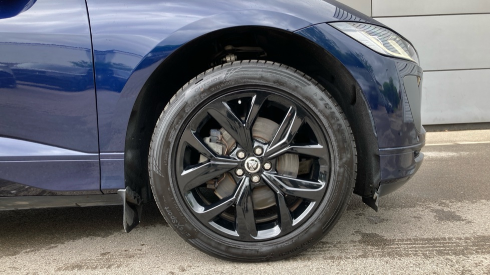 Jaguar I-Pace 294kW EV400 R-Dynamic HSE Black 90kWh 5dr Auto Electric Estate - Image 8