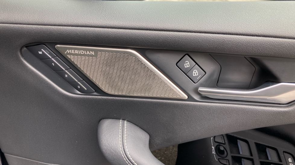 Jaguar I-Pace 294kW EV400 R-Dynamic HSE Black 90kWh 5dr Auto Electric Estate - Image 22