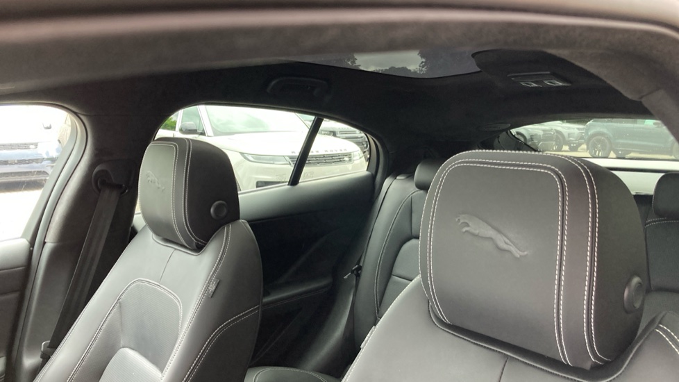 Jaguar I-Pace 294kW EV400 R-Dynamic HSE Black 90kWh 5dr Auto Electric Estate - Image 48