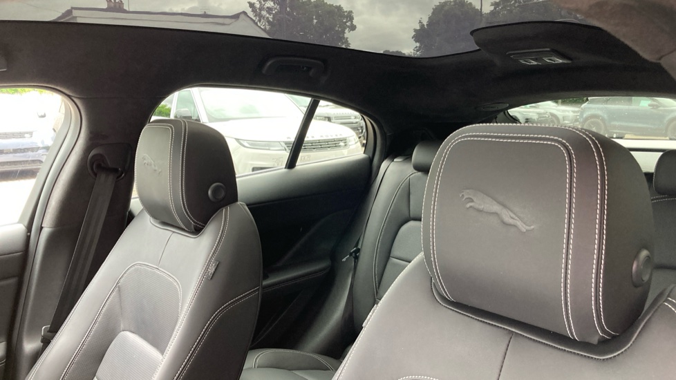Jaguar I-Pace 294kW EV400 R-Dynamic HSE Black 90kWh 5dr Auto Electric Estate - Image 49
