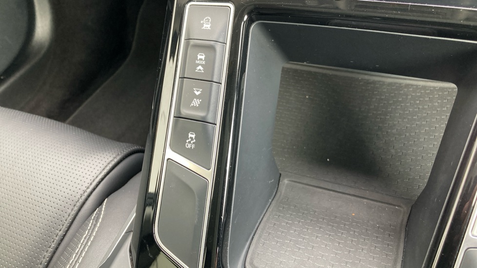 Jaguar I-Pace 294kW EV400 HSE 90kWh 5dr Auto [11kW Charger] Electric Estate - Image 32