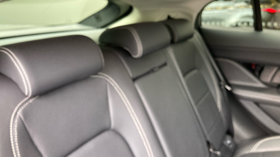 Jaguar I-Pace 294kW EV400 HSE 90kWh 5dr Auto [11kW Charger] Electric Estate - Image 41