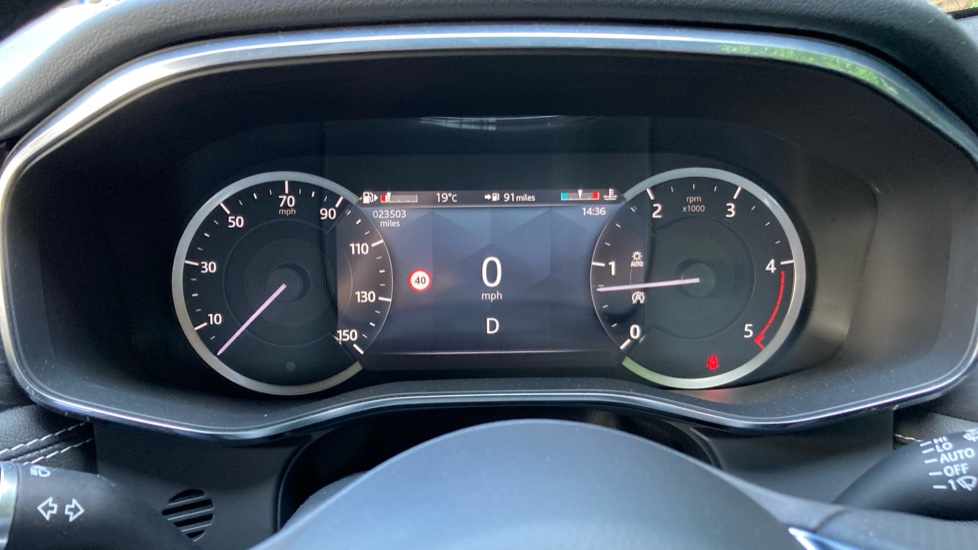 Jaguar F-Pace 2.0 D200 R-Dynamic Black 5dr Auto AWD Diesel Estate - Image 16