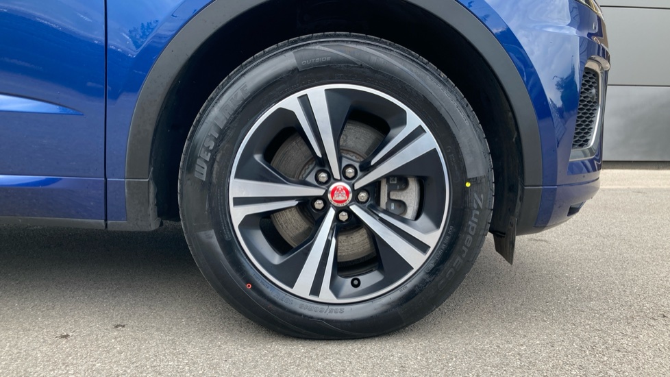 Jaguar E-Pace 2.0 D200 R-Dynamic S 5dr Auto Diesel Estate - Image 8