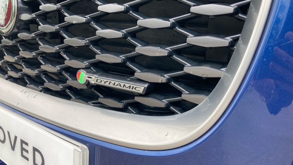 Jaguar E-Pace 2.0 D200 R-Dynamic S 5dr Auto Diesel Estate - Image 32