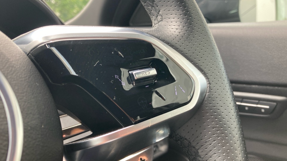 Jaguar E-Pace 2.0 D200 R-Dynamic S 5dr Auto Diesel Estate - Image 43