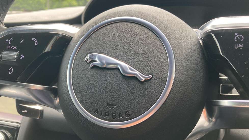 Jaguar E-Pace 2.0 D200 R-Dynamic S 5dr Auto Diesel Estate - Image 44