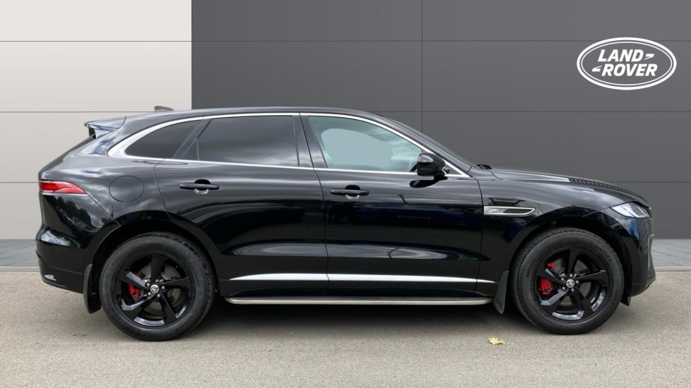 Jaguar F-Pace 2.0 D200 R-Dynamic SE 5dr Auto AWD Diesel Estate - Image 5