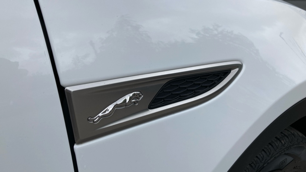 Jaguar E-Pace 2.0 D165 R-Dynamic S 5dr 2WD Diesel Estate - Image 20