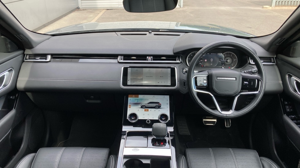 Land Rover Range Rover Velar 2.0 D200 R-Dynamic HSE 5dr Auto Diesel Estate - Image 9