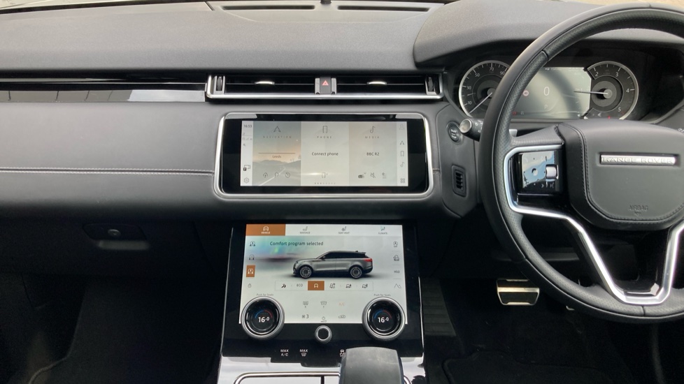 Land Rover Range Rover Velar 2.0 D200 R-Dynamic HSE 5dr Auto Diesel Estate - Image 14