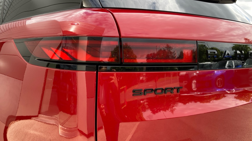 Land Rover Range Rover Sport 3.0 P550e Autobiography 5dr Auto Estate - Image 19