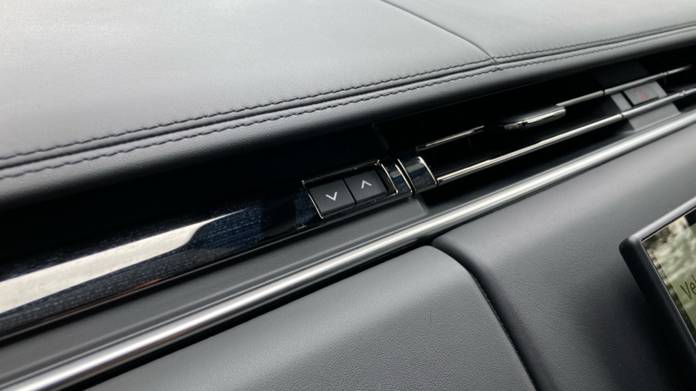 Land Rover Range Rover Sport 3.0 P550e Autobiography 5dr Auto Estate - Image 46