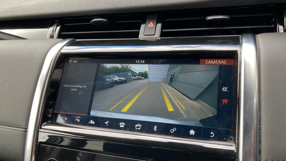 Land Rover Discovery Sport 2.0 D180 SE 5dr Auto Diesel Station Wagon - Image 12
