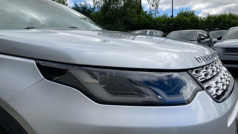 Land Rover Discovery Sport 2.0 D180 SE 5dr Auto Diesel Station Wagon - Image 17