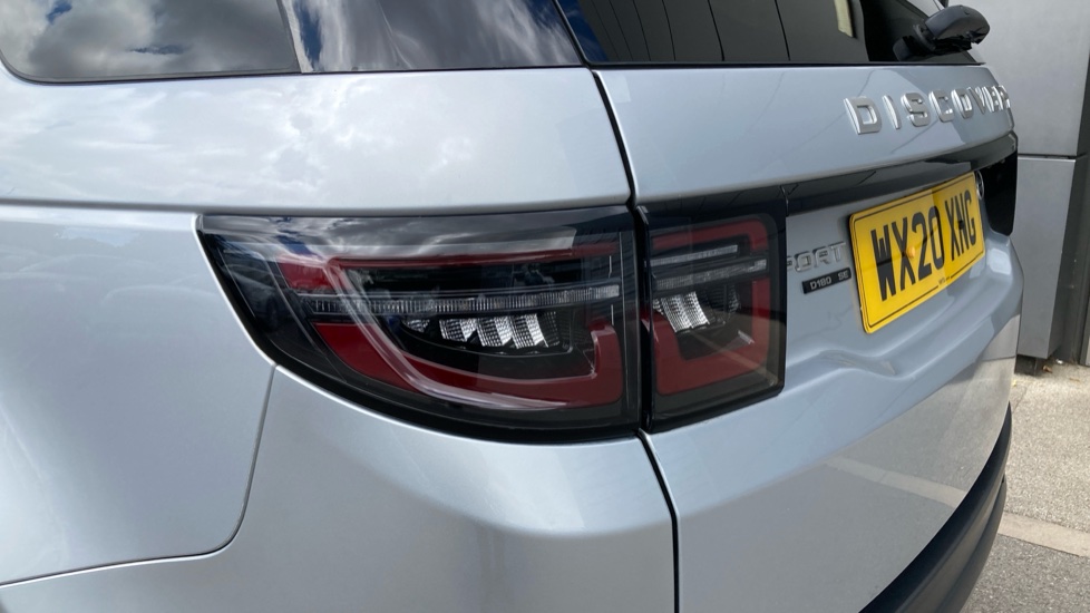 Land Rover Discovery Sport 2.0 D180 SE 5dr Auto Diesel Station Wagon - Image 19