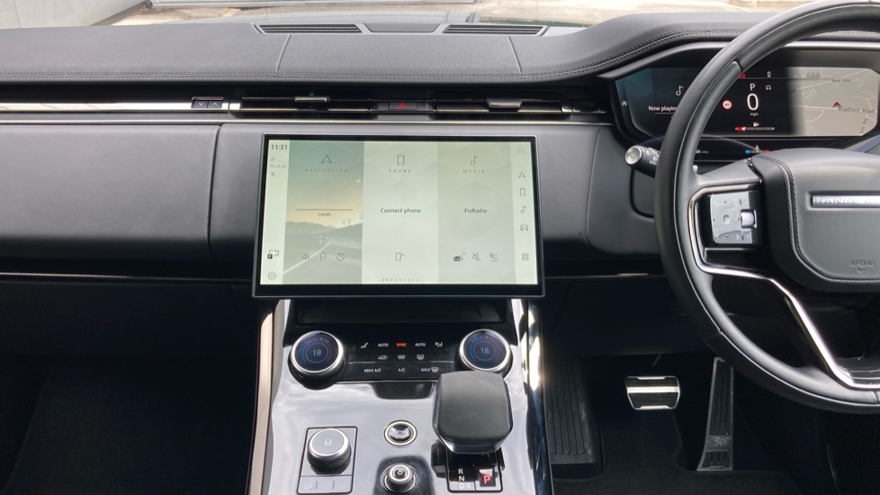Land Rover Range Rover Sport 3.0 P400 Dynamic SE 5dr Auto Petrol Estate - Image 14