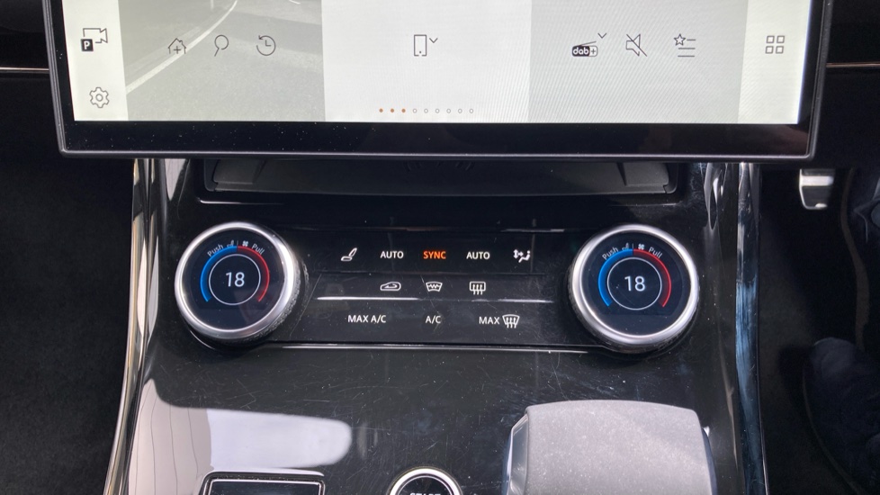 Land Rover Range Rover Sport 3.0 P400 Dynamic SE 5dr Auto Petrol Estate - Image 36