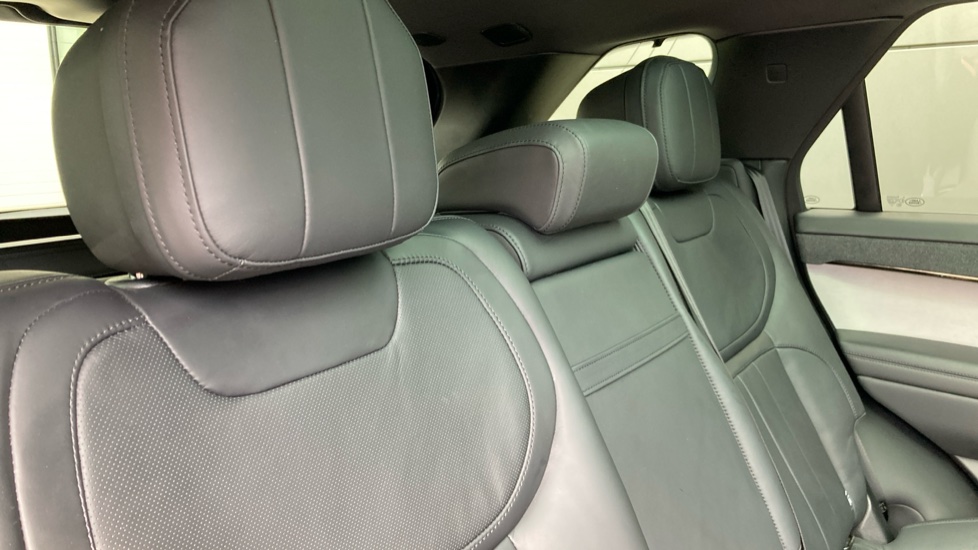 Land Rover Range Rover Sport 3.0 P400 Dynamic SE 5dr Auto Petrol Estate - Image 43