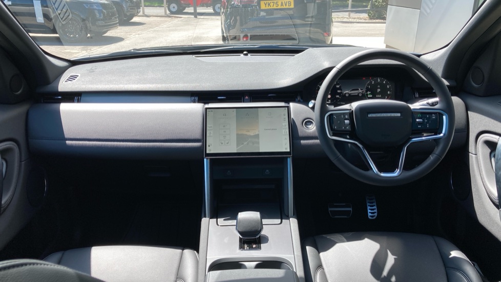 Land Rover Discovery Sport 1.5 P270e Dynamic SE 5dr Auto [5 Seat] Station Wagon - Image 9