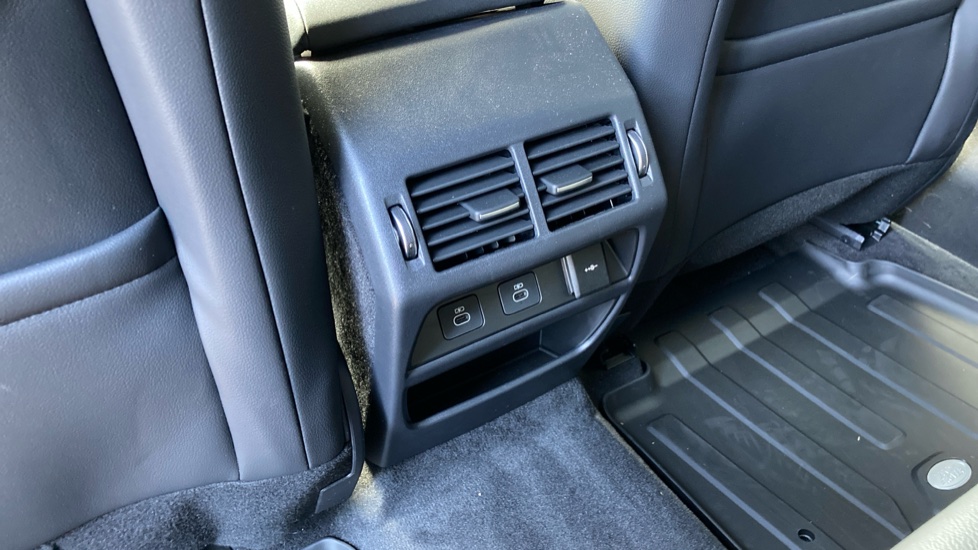 Land Rover Discovery Sport 1.5 P270e Dynamic SE 5dr Auto [5 Seat] Station Wagon - Image 18