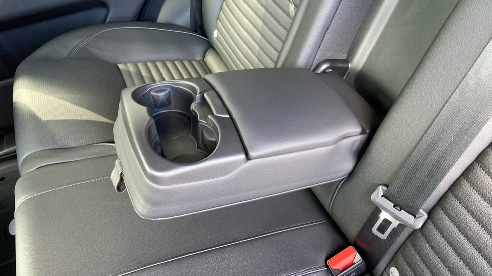 Land Rover Discovery Sport 1.5 P270e Dynamic SE 5dr Auto [5 Seat] Station Wagon - Image 50