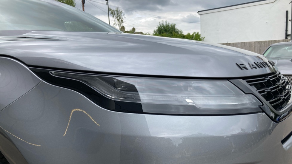 Land Rover Range Rover Evoque 2.0 D200 Dynamic SE 5dr Auto Diesel Hatchback - Image 17