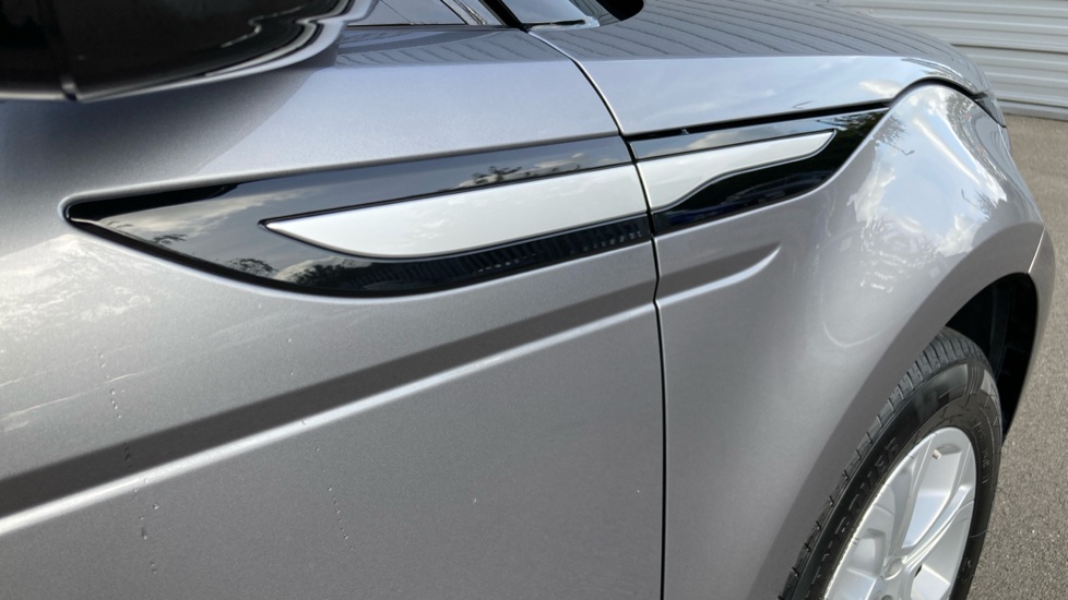 Land Rover Range Rover Evoque 2.0 D150 S 5dr Auto Diesel Hatchback - Image 20