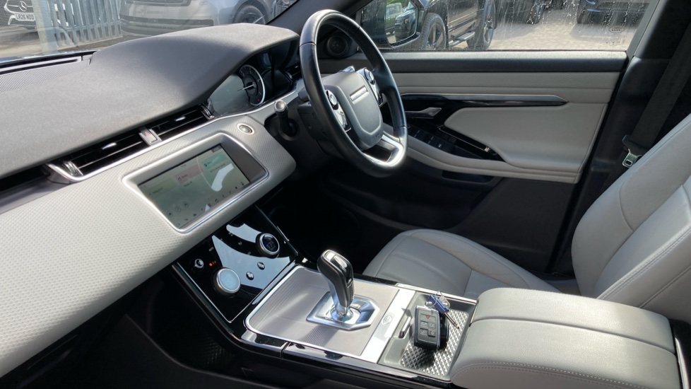 Land Rover Range Rover Evoque 2.0 D150 S 5dr Auto Diesel Hatchback - Image 44