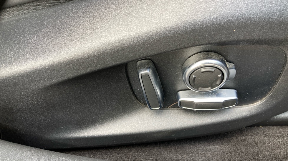 Jaguar I-Pace 294kW EV400 Sport 90kWh 5dr Auto Electric Estate - Image 27