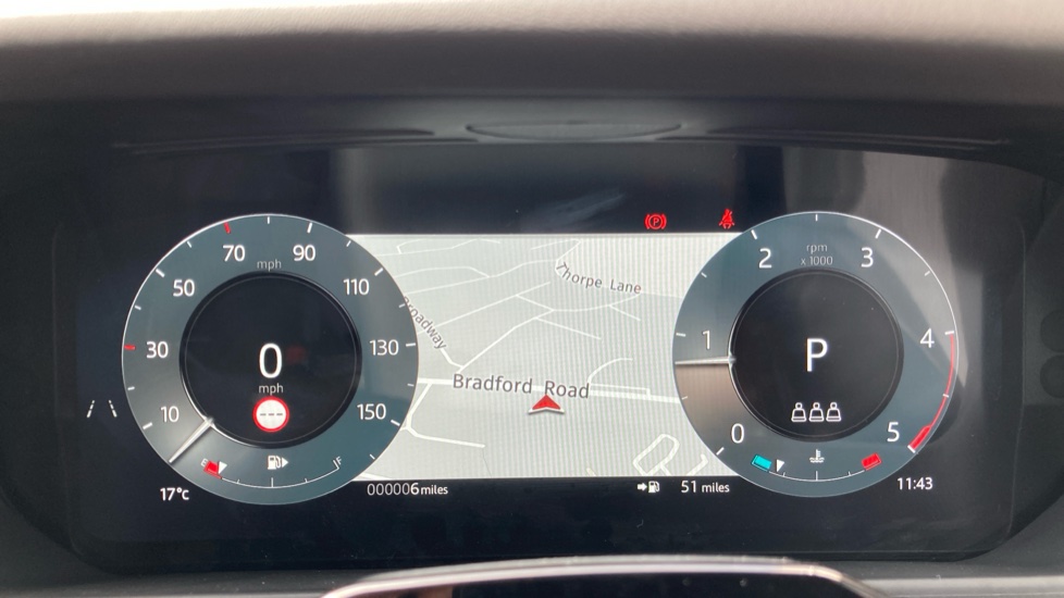 Land Rover Range Rover Velar 2.0 D200 MHEV Belgravia Edition 5dr Auto Diesel Estate - Image 16