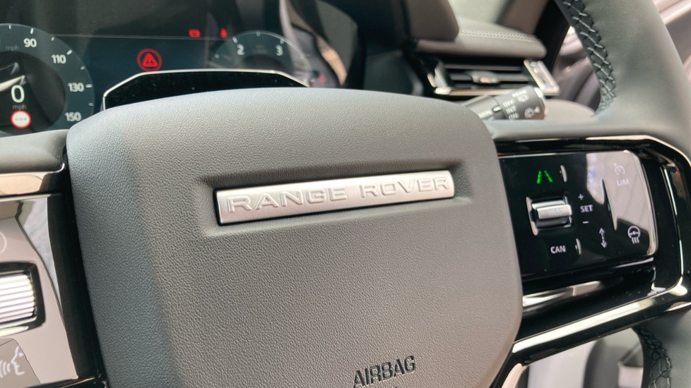 Land Rover Range Rover Velar 2.0 D200 MHEV Belgravia Edition 5dr Auto Diesel Estate - Image 47