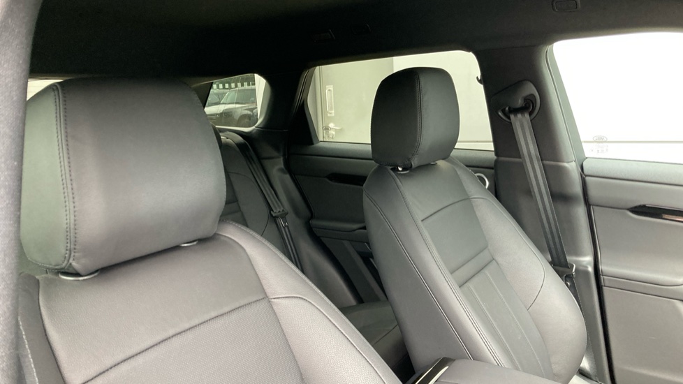 Land Rover Range Rover Evoque 2.0 D200 Dynamic SE 5dr Auto Diesel Hatchback - Image 23