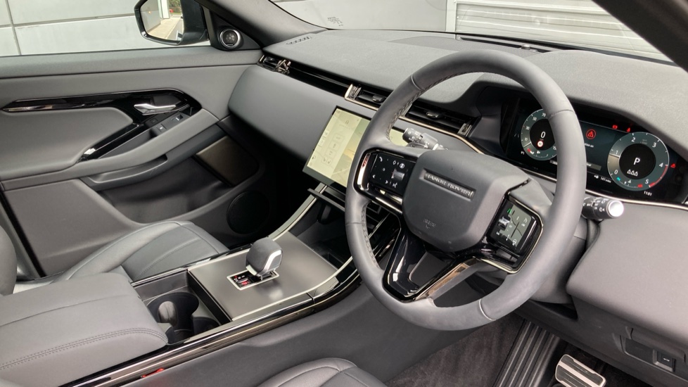 Land Rover Range Rover Evoque 2.0 D200 Dynamic SE 5dr Auto Diesel Hatchback - Image 24