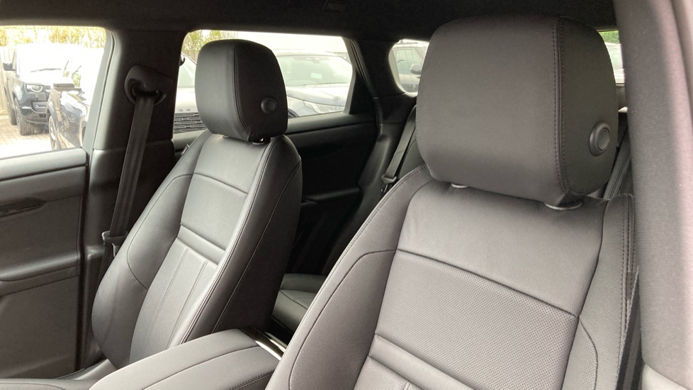 Land Rover Range Rover Evoque 2.0 D200 Dynamic SE 5dr Auto Diesel Hatchback - Image 48