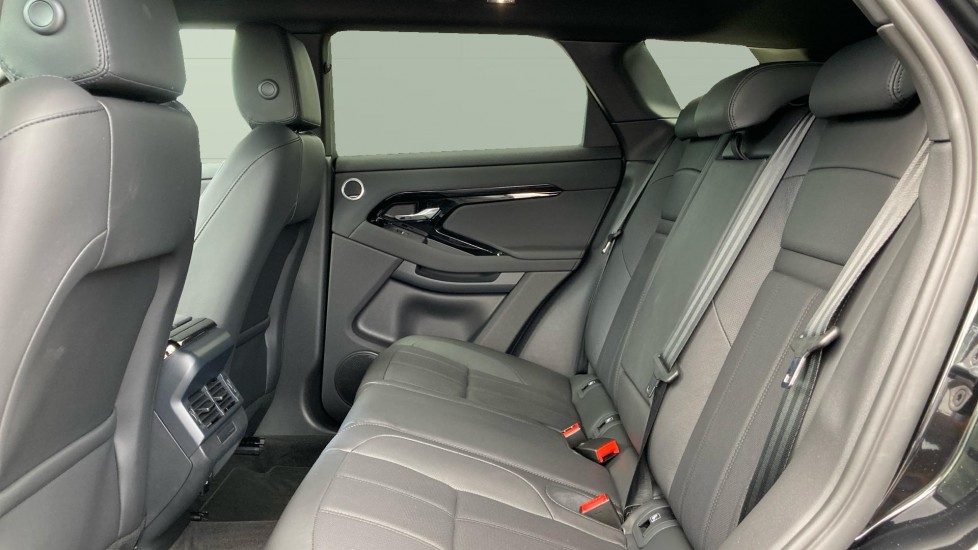 Land Rover Range Rover Evoque 2.0 D200 Dynamic SE 5dr Auto Diesel Hatchback - Image 4