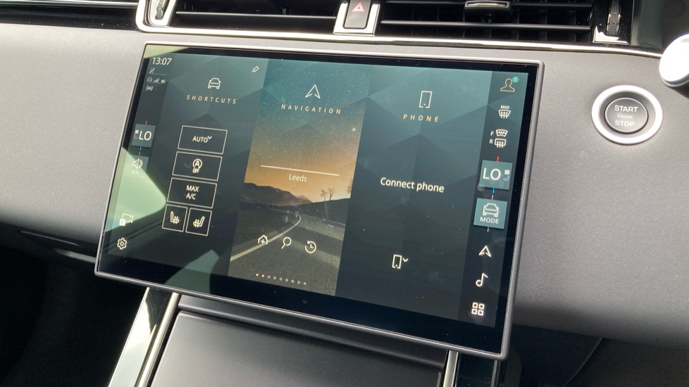 Land Rover Range Rover Evoque 2.0 D200 Dynamic SE 5dr Auto Diesel Hatchback - Image 21