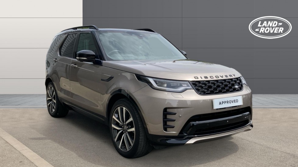 Land Rover Discovery 3.0 D300 R-Dynamic SE 5dr Auto Diesel Station Wagon - Image 1