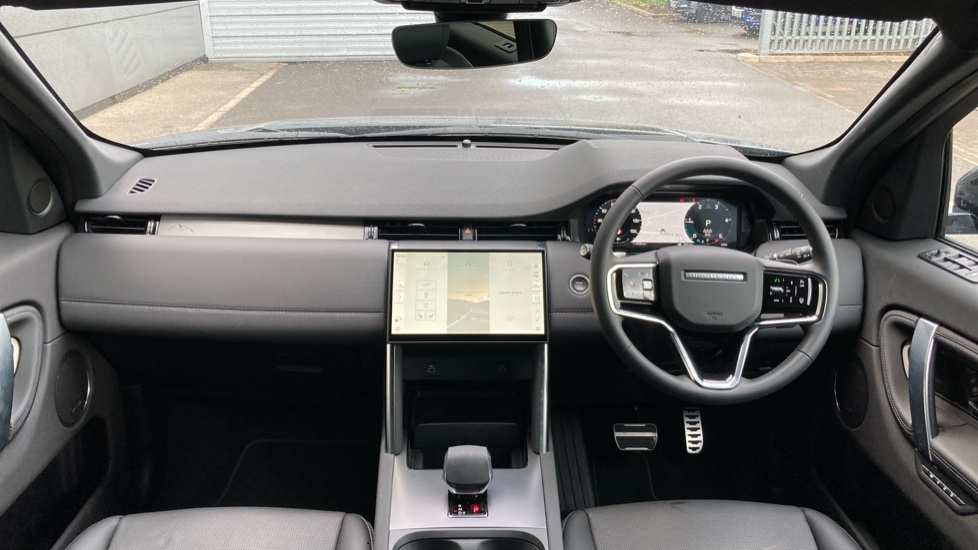 Land Rover Discovery Sport 2.0 D200 Landmark 5dr Auto [7 Seat] Diesel Station Wagon - Image 9