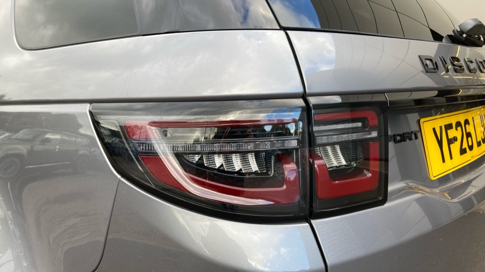 Land Rover Discovery Sport 2.0 D200 Landmark 5dr Auto [7 Seat] Diesel Station Wagon - Image 19